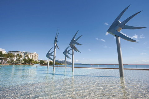 Hides Hotel - Accommodation Main Beach 28