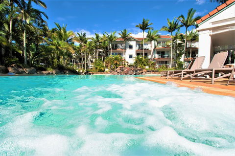 Grande Florida Beachside Resort - Accommodation Main Beach 0