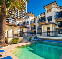 Island Beach Resort - Accommodation Main Beach
