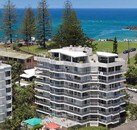 Rainbow Bay Resort - Accommodation Main Beach