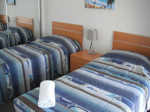 Meridian Alex Beach Apartments - Accommodation Main Beach 23