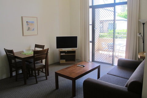 Spring Hill Mews Apartments - Accommodation Main Beach 28