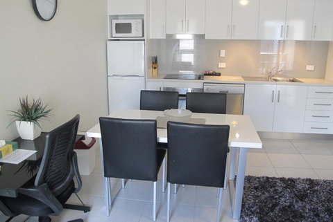 Spring Hill Mews Apartments - Accommodation Main Beach 16