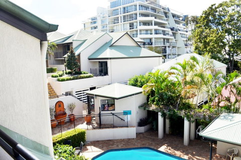 Spring Hill Mews Apartments - Accommodation Main Beach 33