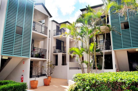 Spring Hill Mews Apartments - Accommodation Main Beach 23