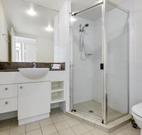 Broadbeach on the Park 3 Bed Ocean - We Accommodate - Accommodation Main Beach