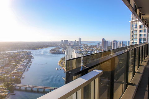 Circle On Cavill Surfers Paradise Apartments-Holiday Paradise - Accommodation Main Beach 15