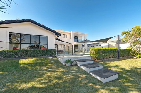 Casa Mexicali - Accommodation Main Beach 19