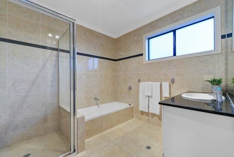 Casa Mexicali - Accommodation Main Beach 32