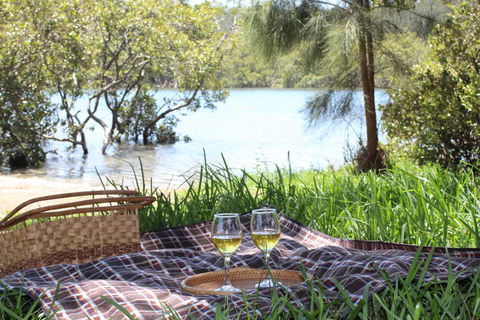 Waters Edge - Accommodation Main Beach 1