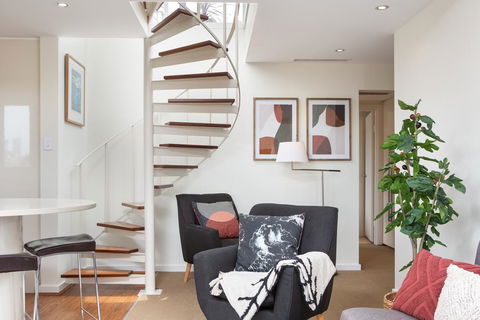 Waterside Mosman Bay Apartment W Stunning Views - Accommodation Main Beach 3