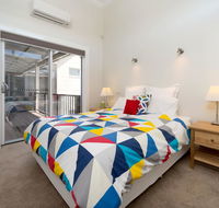 Waterstreet Apartment - Accommodation Main Beach