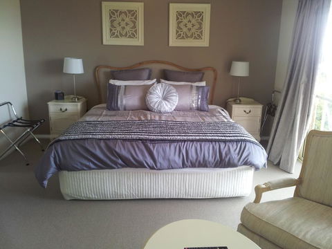 Waterview Gardens B&B - Accommodation Main Beach 0