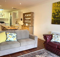 Wattle Terrace - Accommodation Main Beach