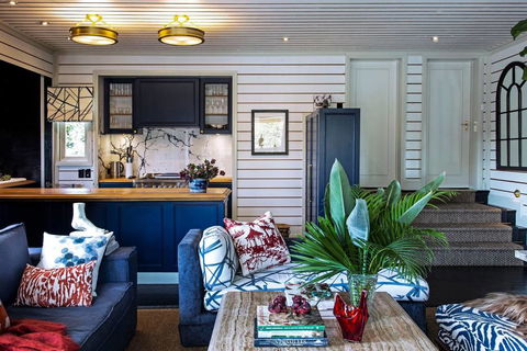 Wentworth House - Accommodation Main Beach 0