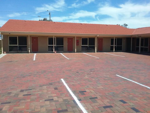 Werribee Park Motor Inn - Accommodation Main Beach 3