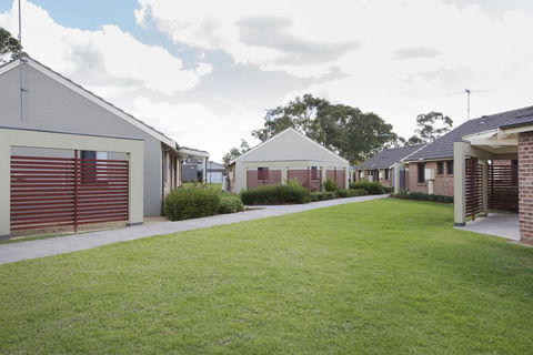 Western Sydney University Village - Hawkesbury - Accommodation Main Beach 1