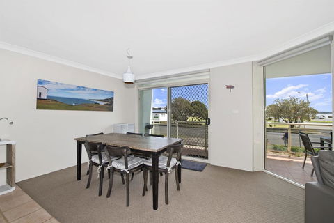 Westport Palms 14 Buller Street - Accommodation Main Beach 3