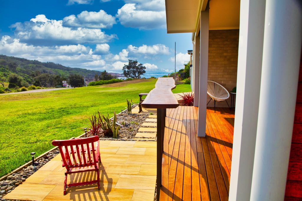 One Mile Beach NSW Accommodation Main Beach