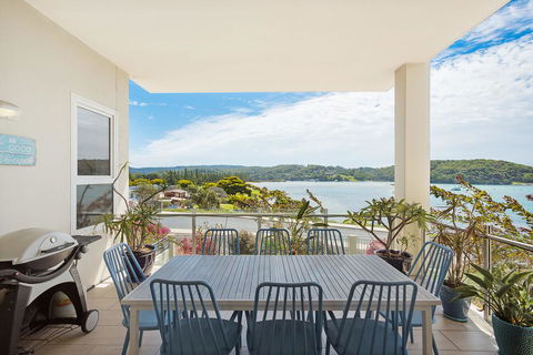 Wharf Apartment Unit 5 - Accommodation Main Beach 0
