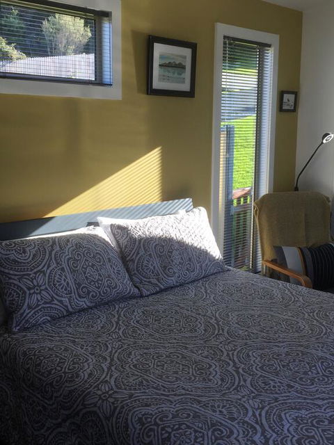 Wheel House Studio - Accommodation Main Beach 3