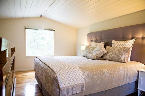 White Lotus Day Spa - Accommodation Main Beach 0