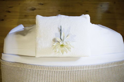 White Lotus Day Spa - Accommodation Main Beach 2
