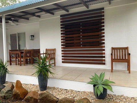Whitehaven - Accommodation Main Beach 0