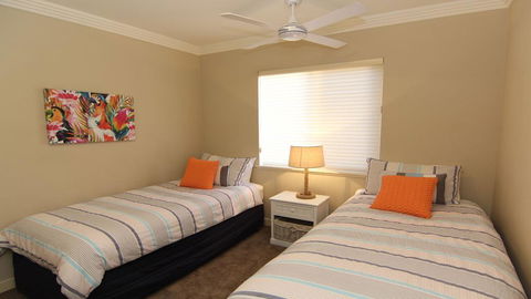Whitesands 301 - Main Beach Location - Accommodation Main Beach 3