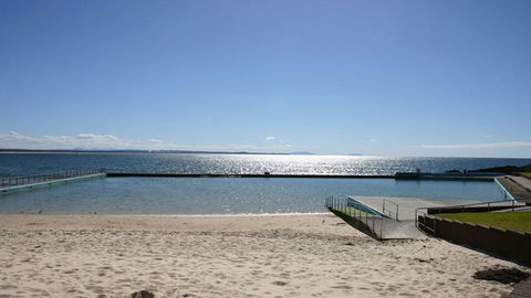 Whitesands 301 - Main Beach Location - Accommodation Main Beach 1