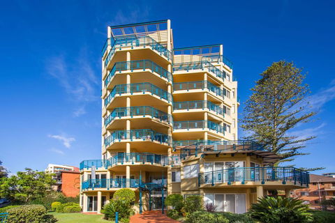 Whitesands 501 - Main Beach Location - Accommodation Main Beach 0