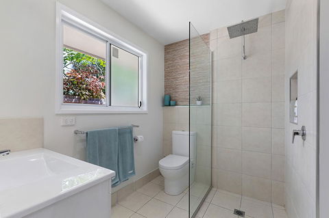 Whitsunday Palms - Accommodation Main Beach 3