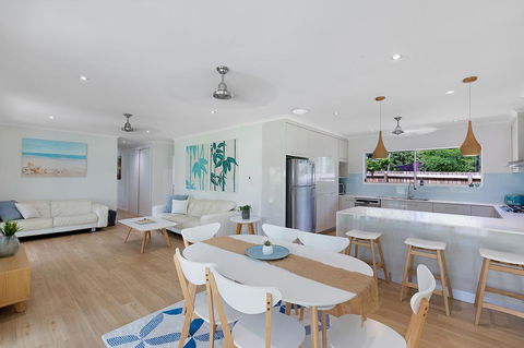 Whitsunday Palms - Accommodation Main Beach 0