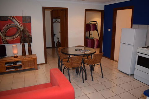 Wildsights Beach Units - Accommodation Main Beach 1