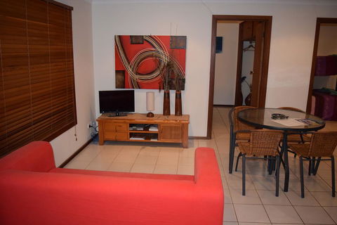 Wildsights Beach Units - Accommodation Main Beach 0