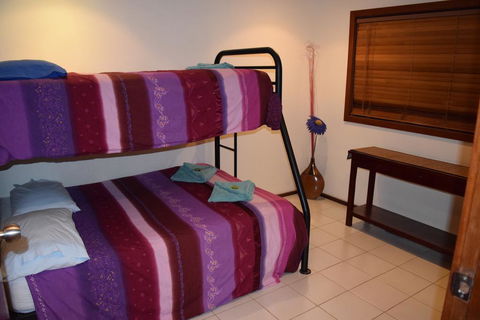 Wildsights Beach Units - Accommodation Main Beach 3