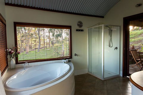 Wildwood Valley - Accommodation Main Beach 1