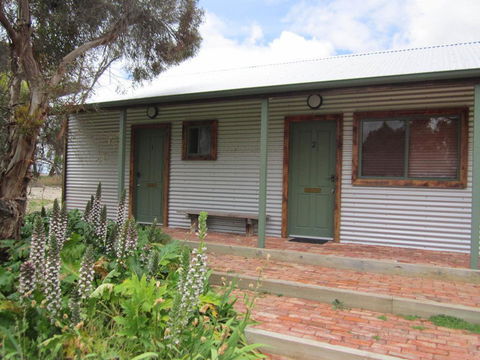 Willalooka Tavern - Accommodation Main Beach 0