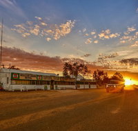 William Creek Camp Ground  Units - Accommodation Main Beach