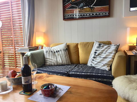 Willow Cabin - Accommodation Main Beach 0