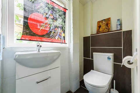 Willow Upon Avon Accommodation - Accommodation Main Beach 3