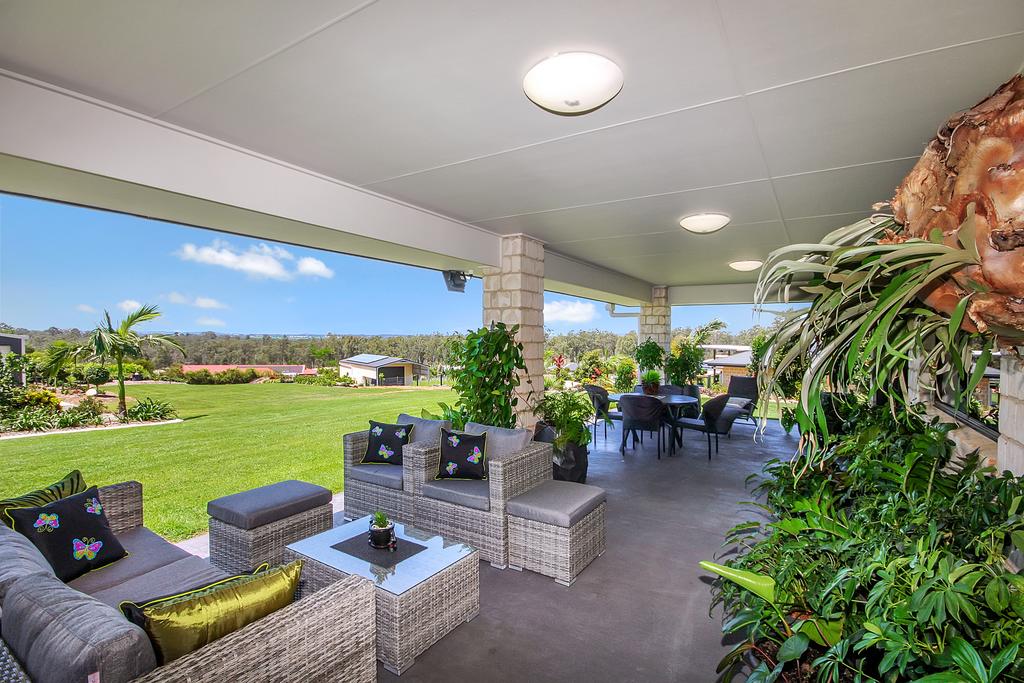 Willowbank QLD Accommodation Main Beach