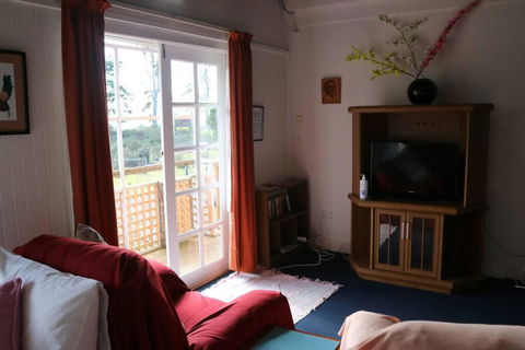 Wind Song Mountain Retreat - Accommodation Main Beach 0