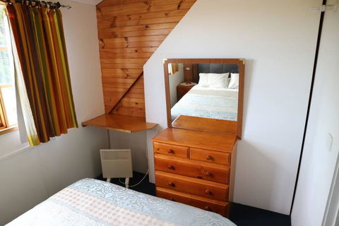 Wind Song Mountain Retreat - Accommodation Main Beach 1