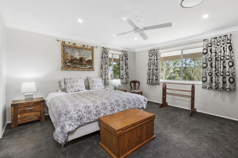 WINDARRI - Accommodation Main Beach 1