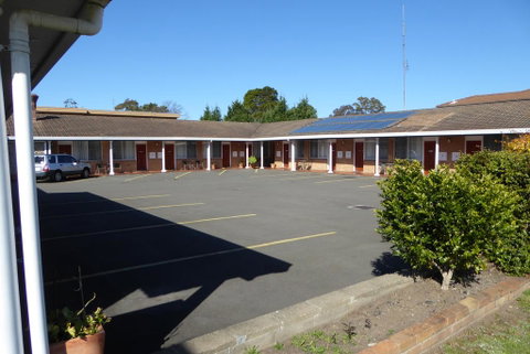 Windmill Motel - Accommodation Main Beach 0