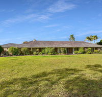Wine Country Homestead 4-6br House - Accommodation Main Beach