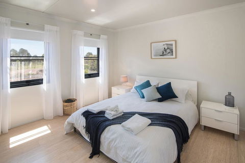 Wirraway Luxury Chalet - Accommodation Main Beach 3