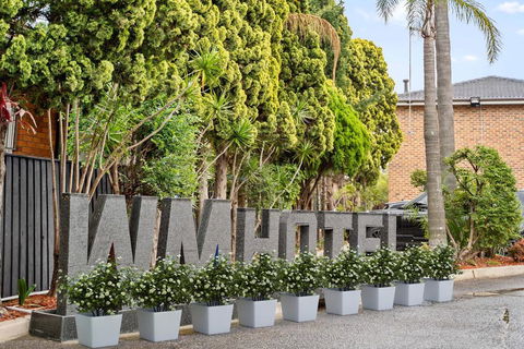 WM Hotel Bankstown - Accommodation Main Beach 0