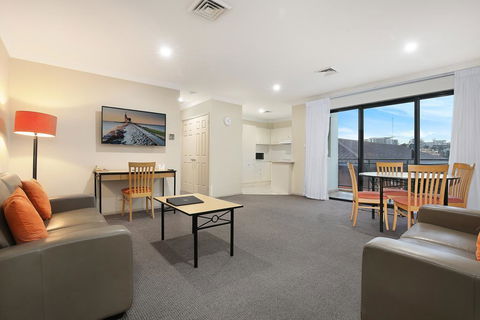 Wollongong Serviced Apartments - Accommodation Main Beach 3